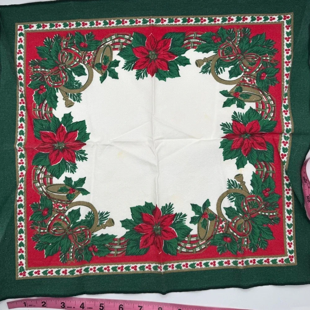 Vintage 90s Christmas‎ Tablecloth and 8 Napkins Set Poinsettia Bells Green Red